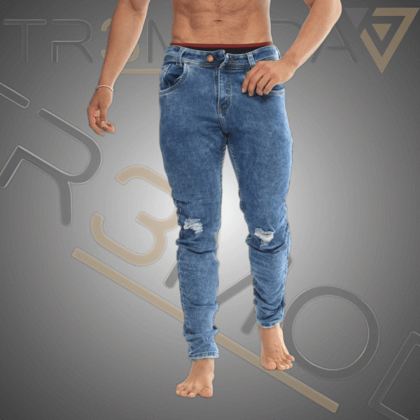 23 hombre usando jean tipo Skinin de color azul